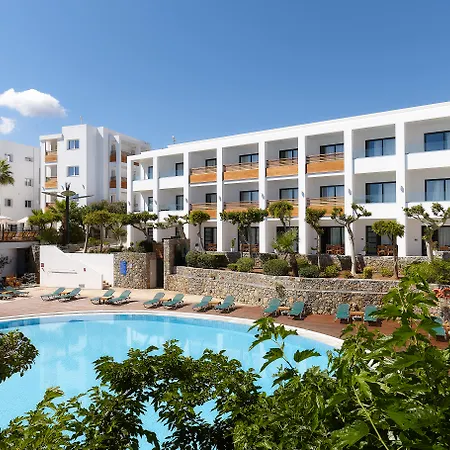 Semesteranläggning (resort) Arminda & 4*